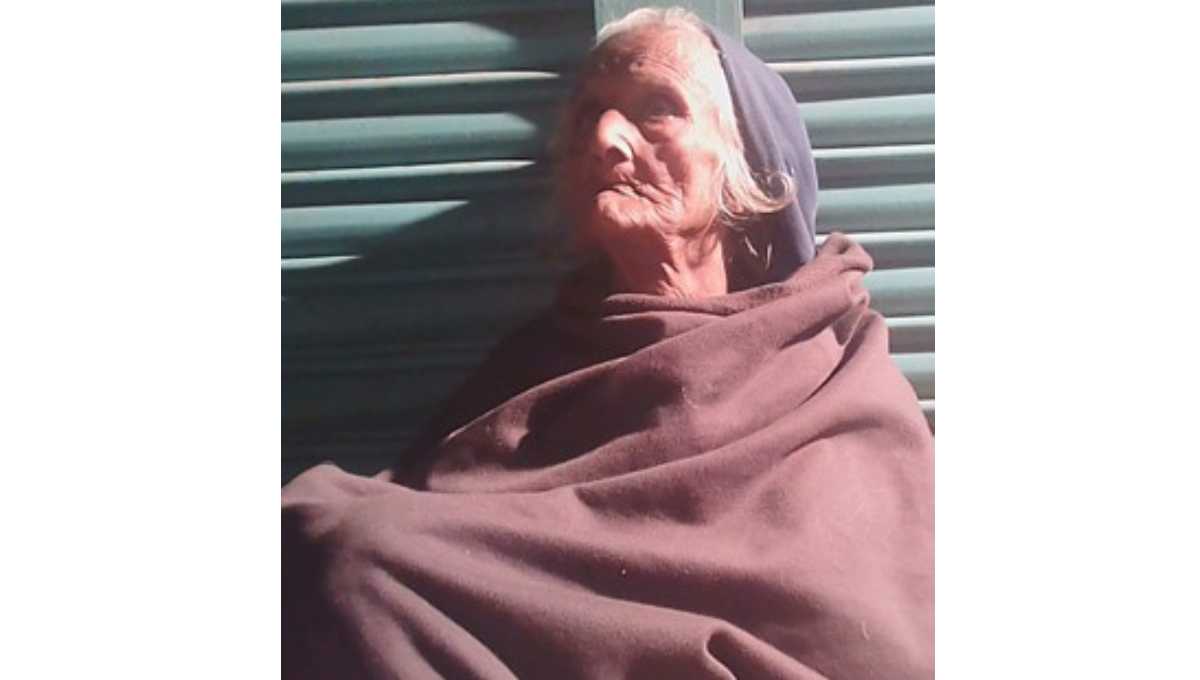 Will Abul take ageing Julekha back?