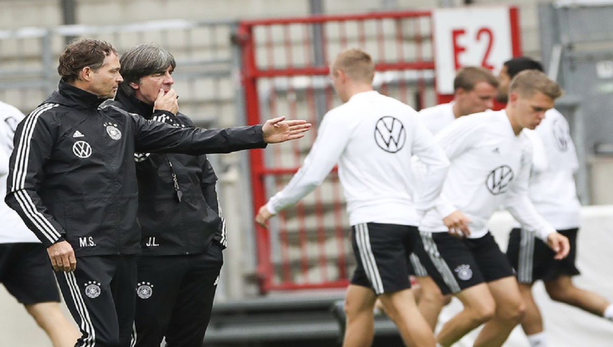 Italy hit by injuries as Germans and Dutch renew rivalry