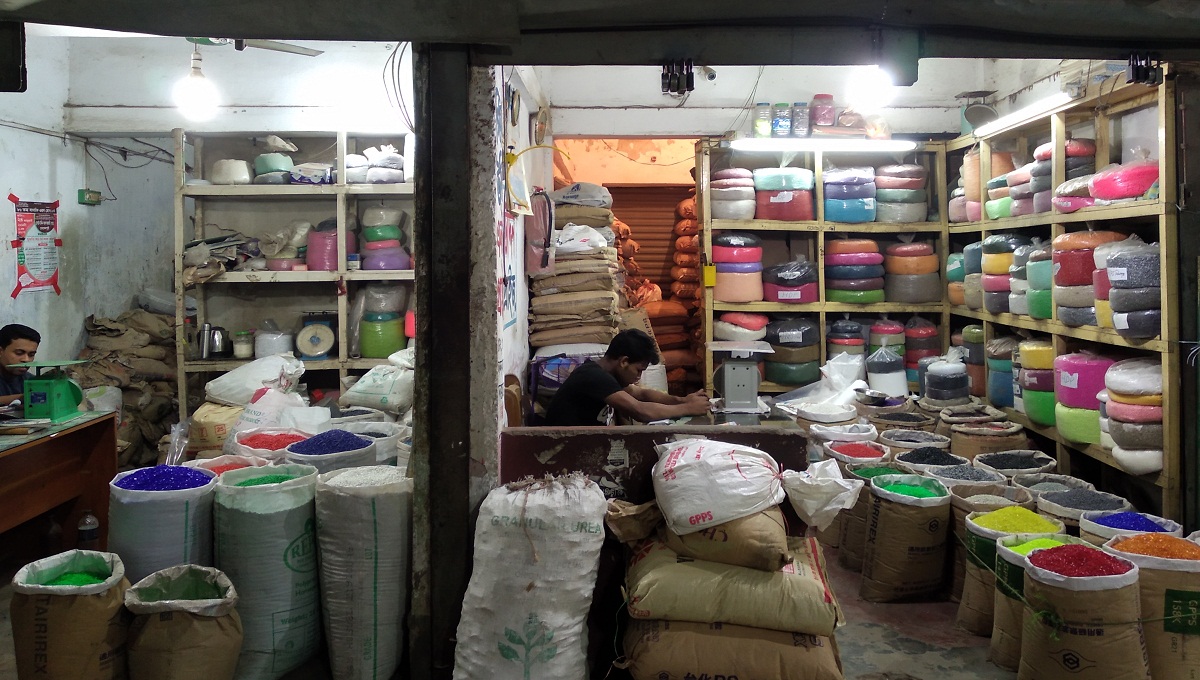 Chawkbazar ancillaries on the wane following fire incident