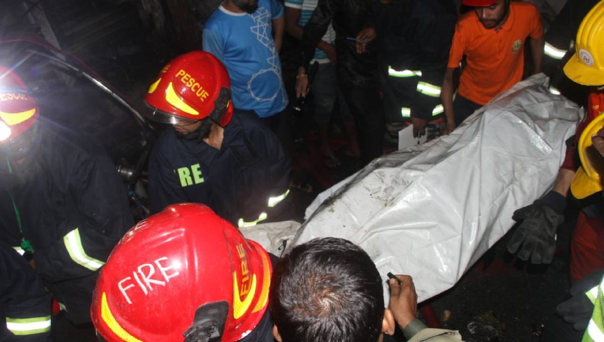 Bodies of 46 Chawkbazar fire victims handed over to families