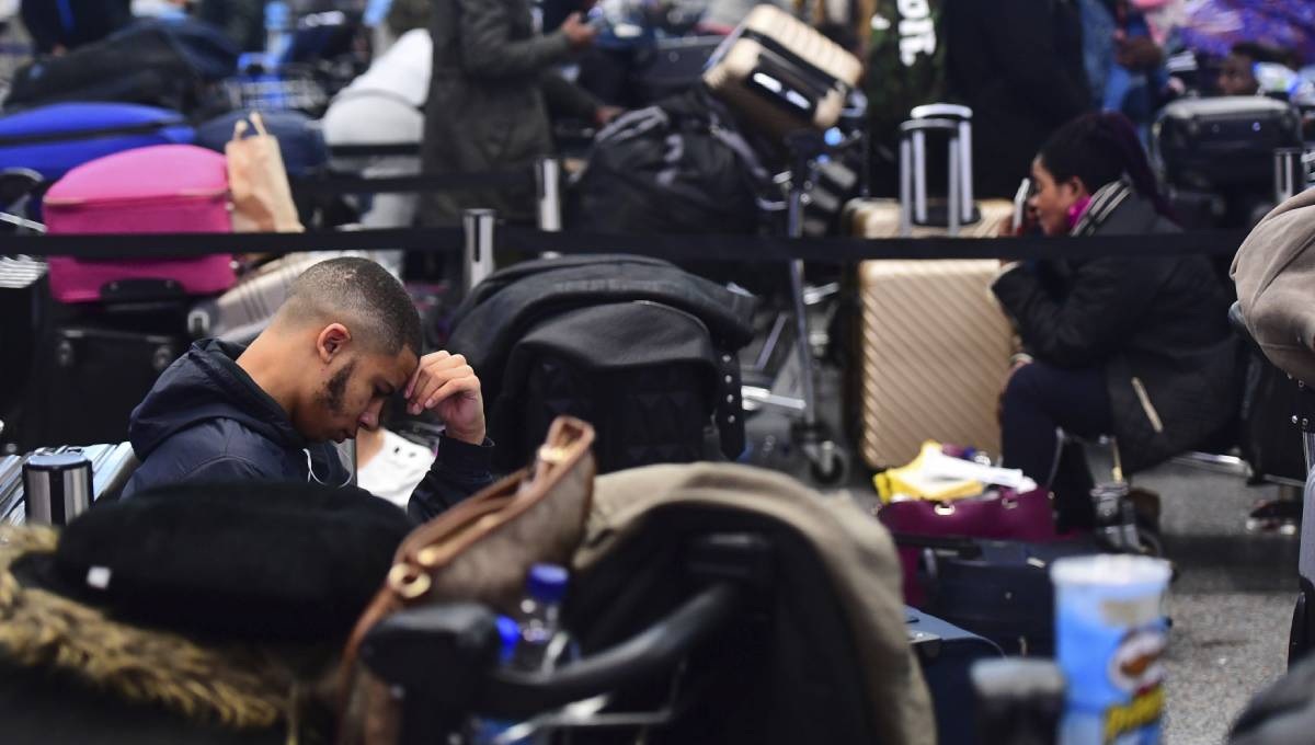 London's Gatwick Airport resumes flights after drone chaos