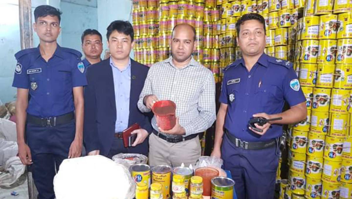 1,200 litres adulterated ghee seized in Chattogram