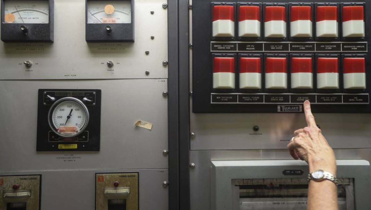 NASA says 1969 moon landing lab to be demolished next year