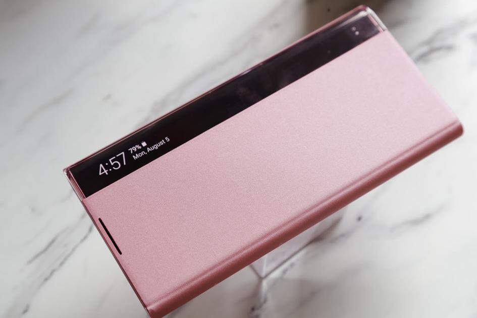 Samsung ditches headphone jack after jabs at jackless rivals