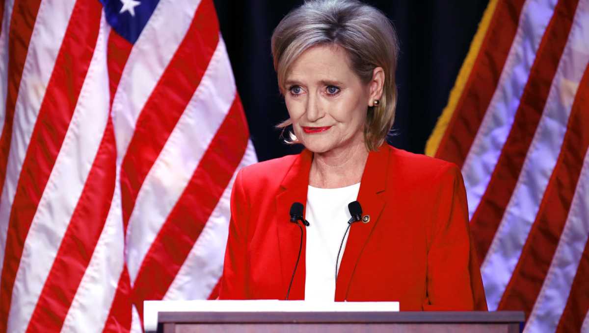 US senator says no ill will, intent behind 'hanging' remark