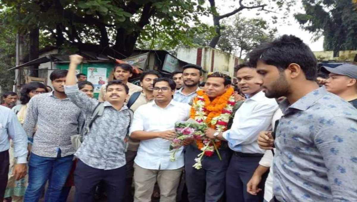 CU teacher Maidul freed on bail