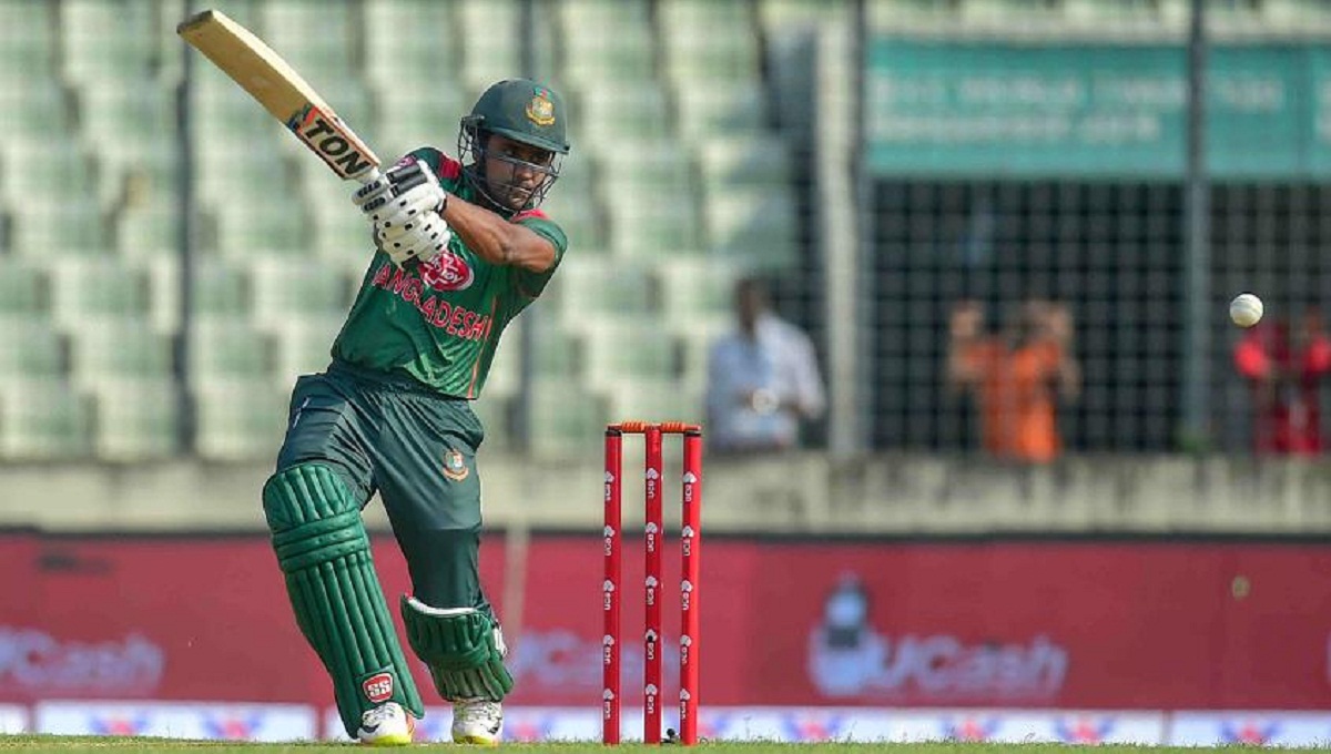 ODI: Bangladesh batting on 66/3 *in 15th over against Zimbabwe