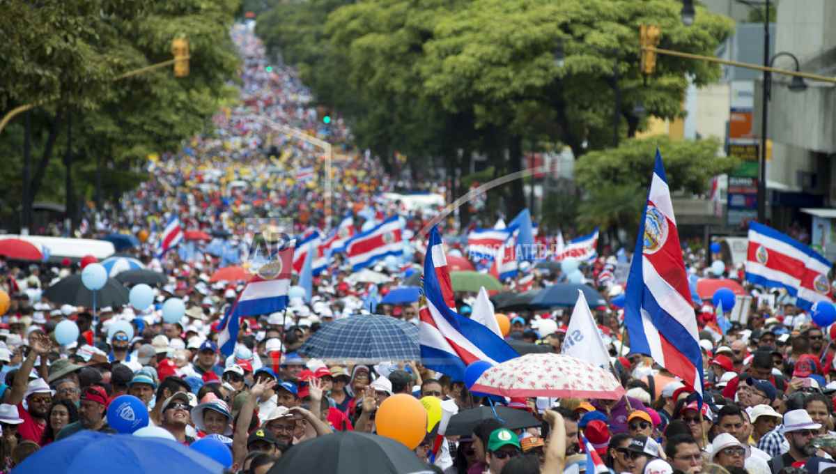 Costa Rica shaken by rare and unruly unrest, labor strike