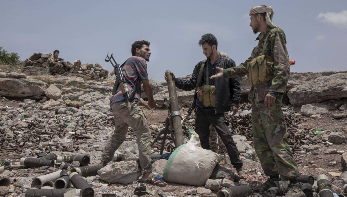 Saudi Arabia, UAE vow to back Yemen war effort amid cracks