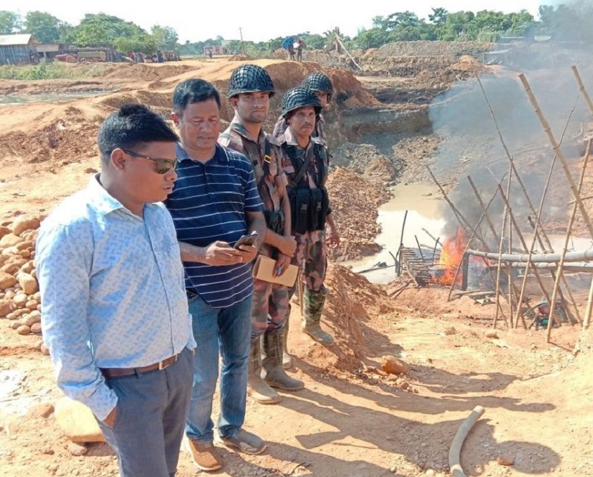 Stone lifting machineries worth Tk 75 lakh seized, destroyed in Sylhet  