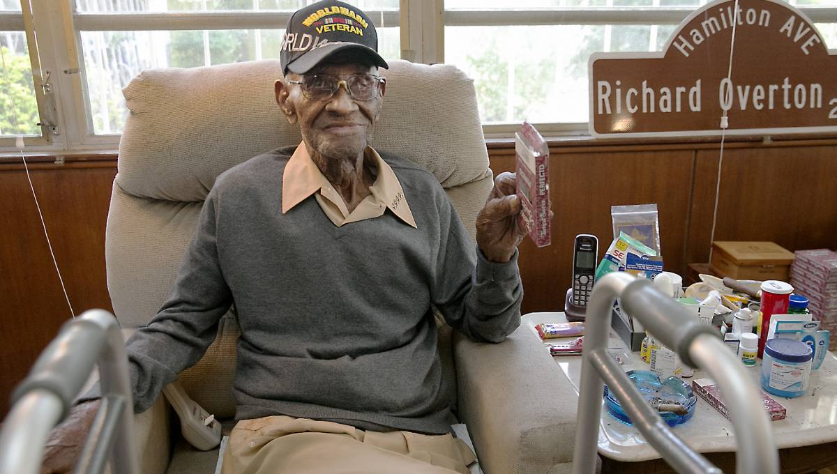 Nation's oldest World War II vet dies in Texas at age 112