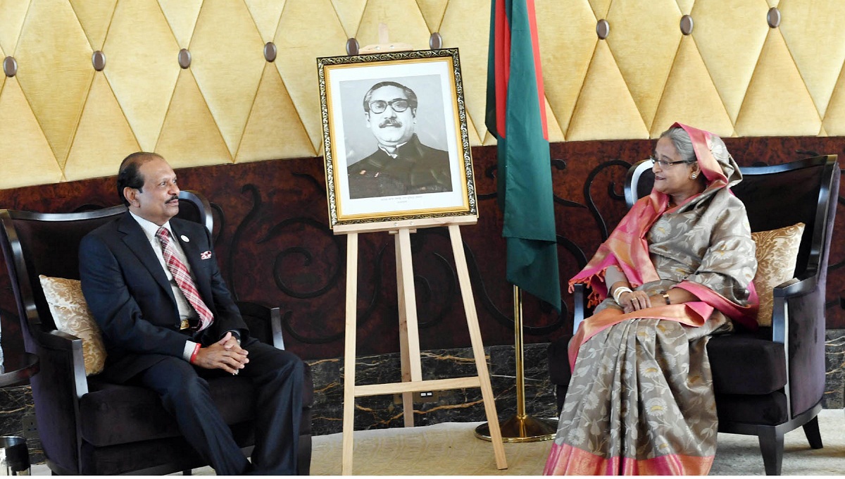 2 UAE business giants keen to invest in Bangladesh