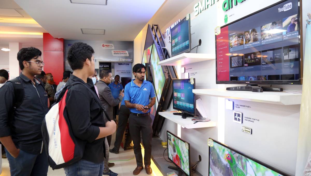 Walton offers 100% cash back on TV marking ‘Month of Language’