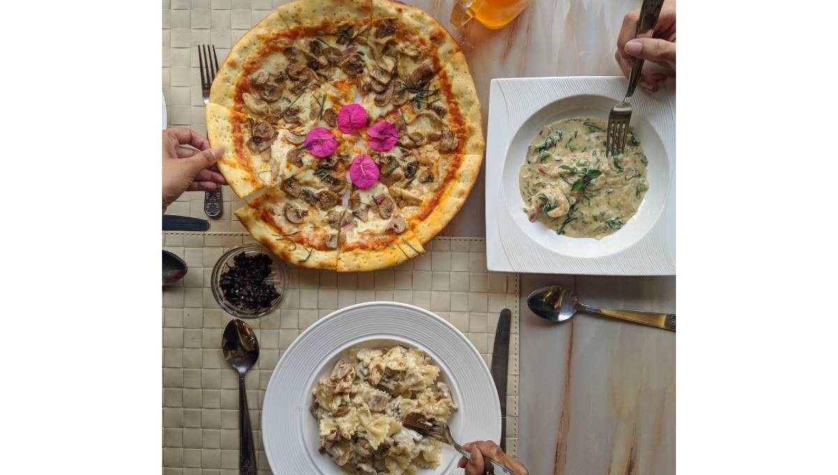 In Tuscany, eat as the Tuscans...NOT