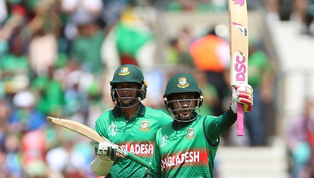 Shakib, Mushfiq guide Bangladesh to record 330 against South Africa
