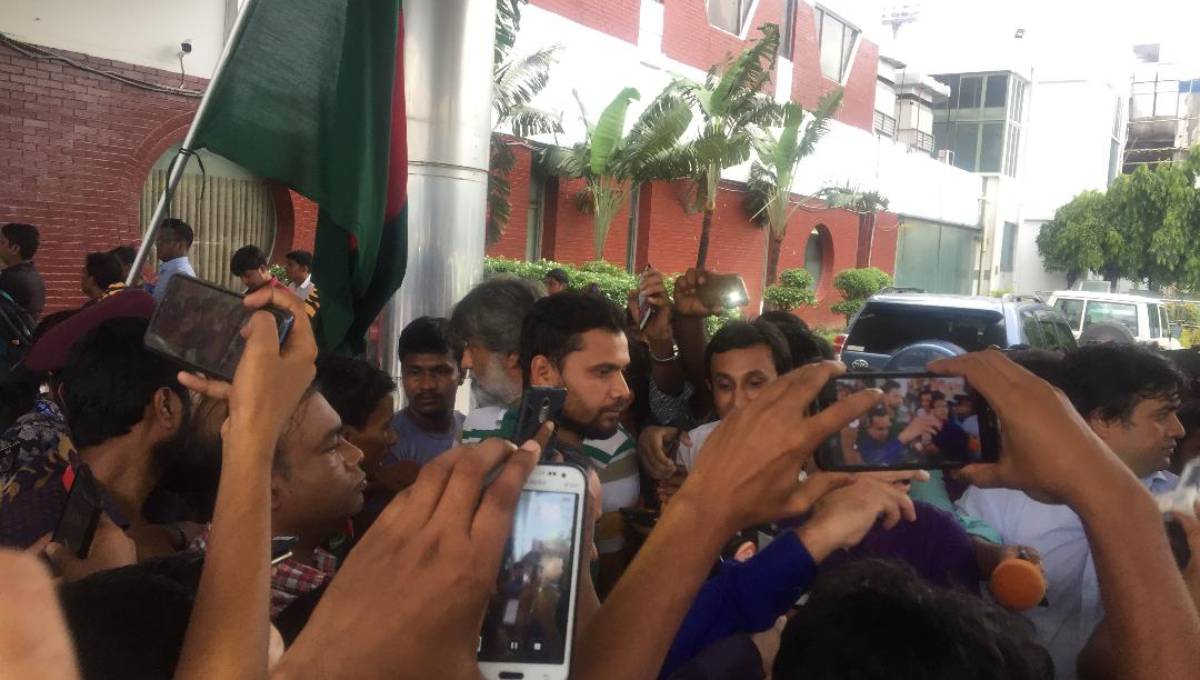 Tigers return home from England