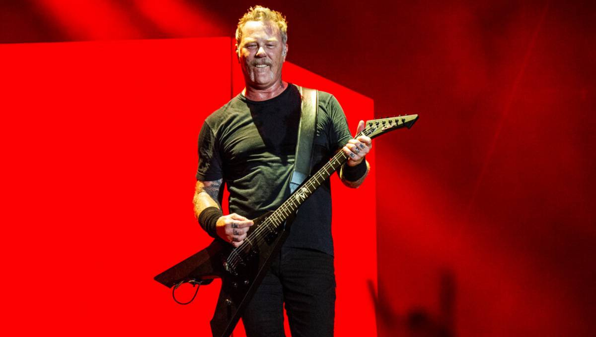 Metallica's James Hetfield enters rehab; tour dates canceled