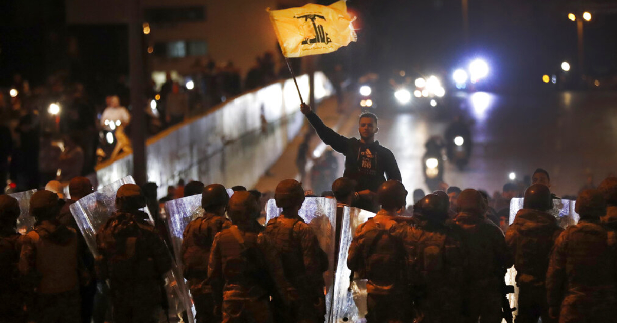 Key Beirut road reopens after rival groups clash overnight