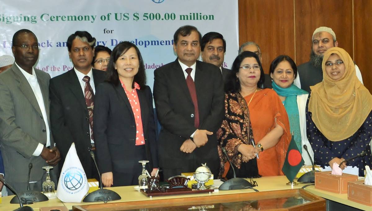 Bangladesh, WB ink $500m deal