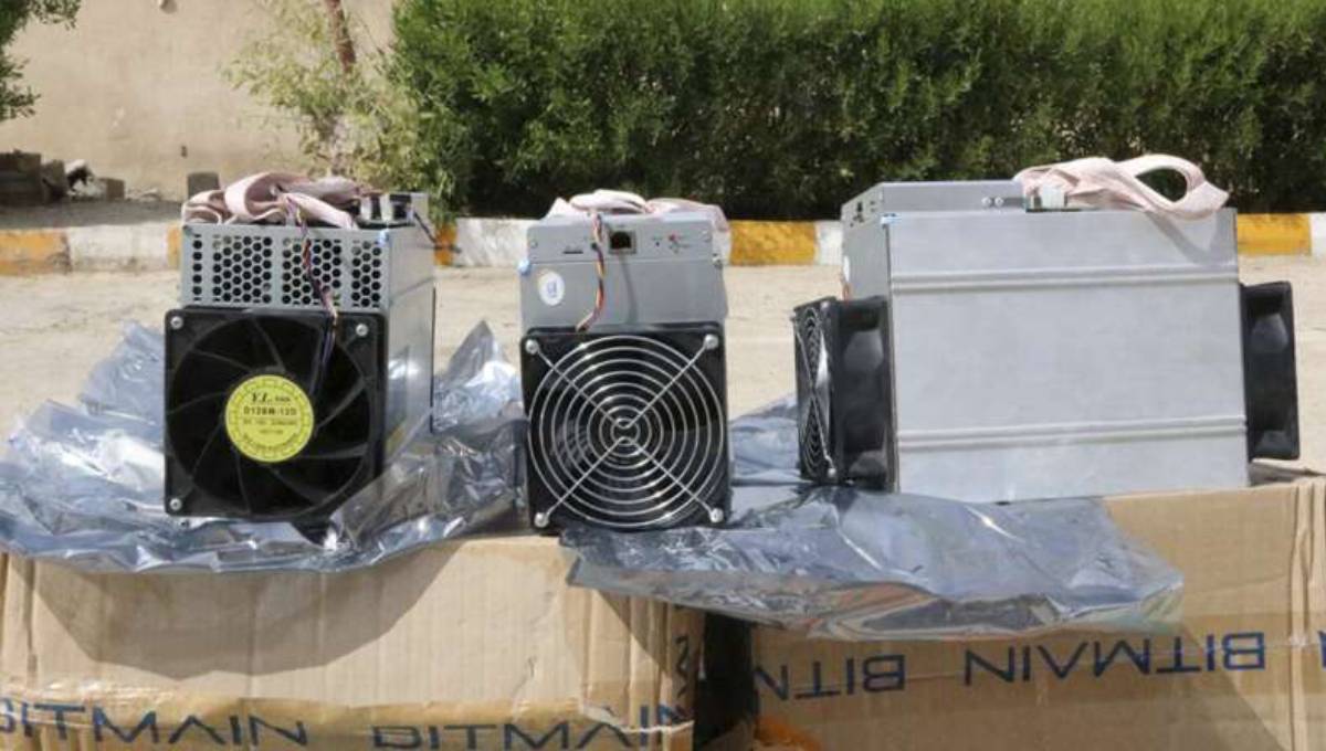 Bitcoin craze hits Iran as US sanctions squeeze weak economy