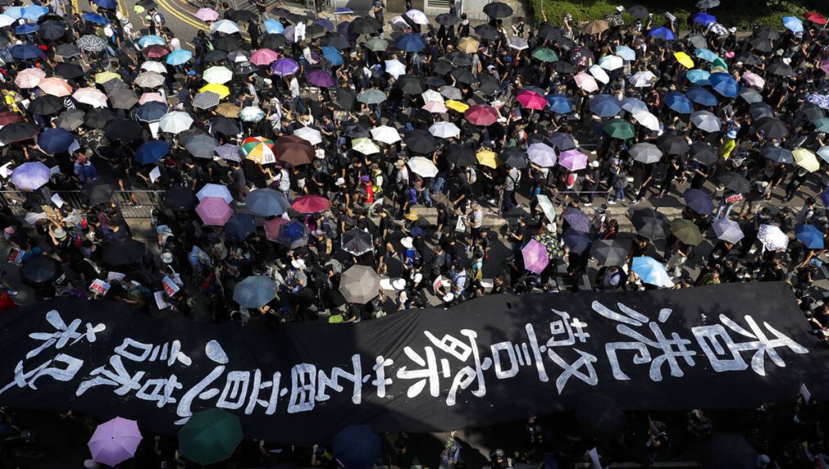 Hong Kongers defy police with unauthorized protest