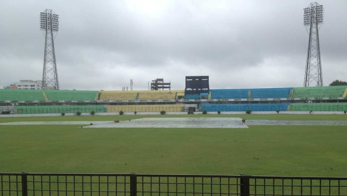 2-day warm-up: Windies 200/3* at tea against BCB XI