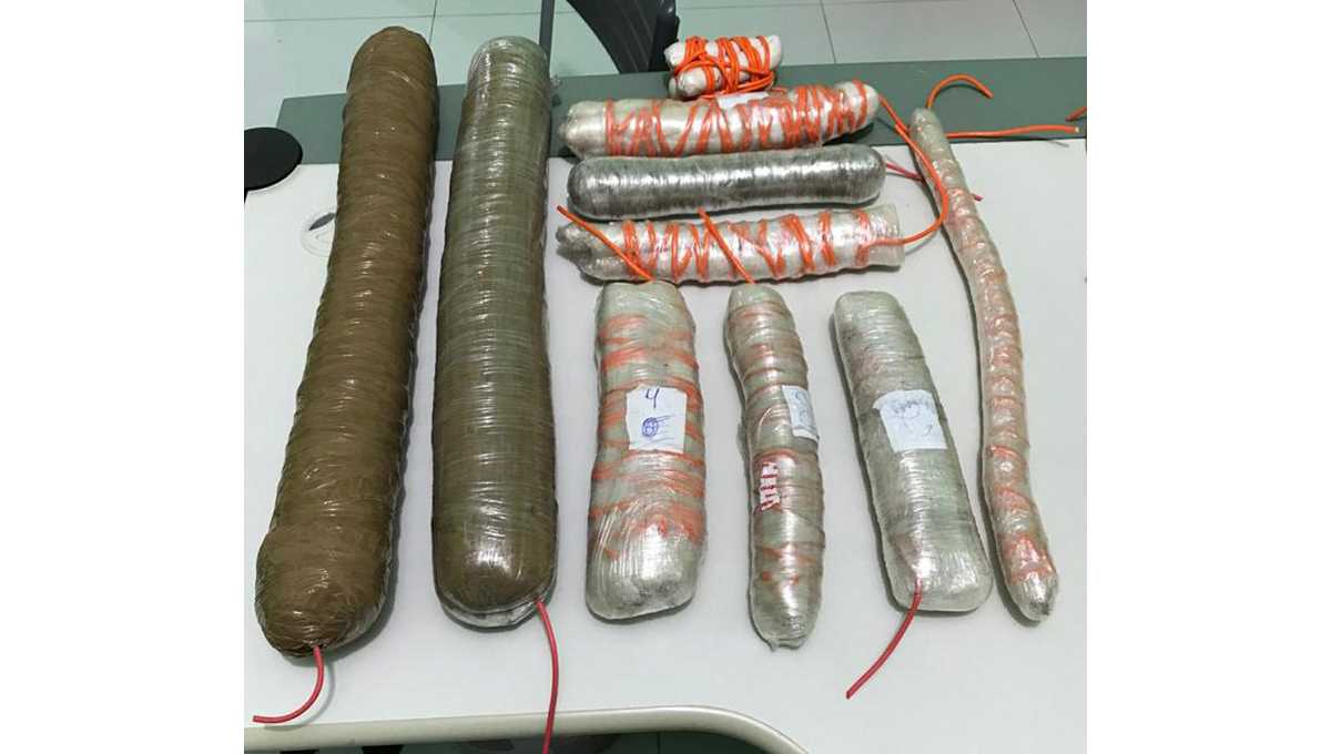 At least 12 dead in 2 bank heists in northeast Brazil