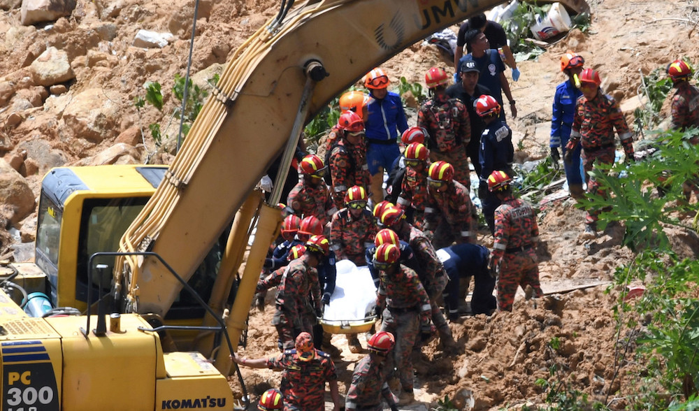 Bangladeshi killed in Malaysia landslide, another missing