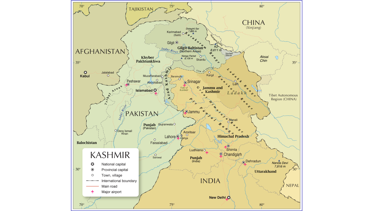Police: Militants killed driver over apple cargo in Kashmir