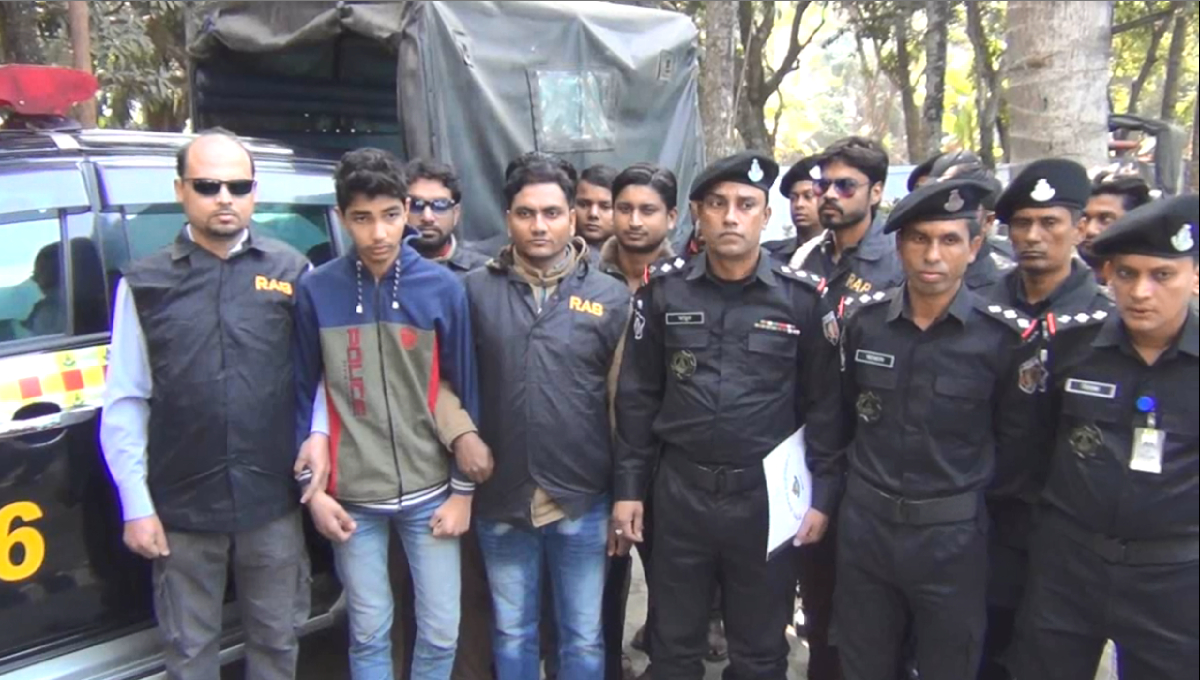 One held for ‘selling’ fake SSC question papers in Satkhira