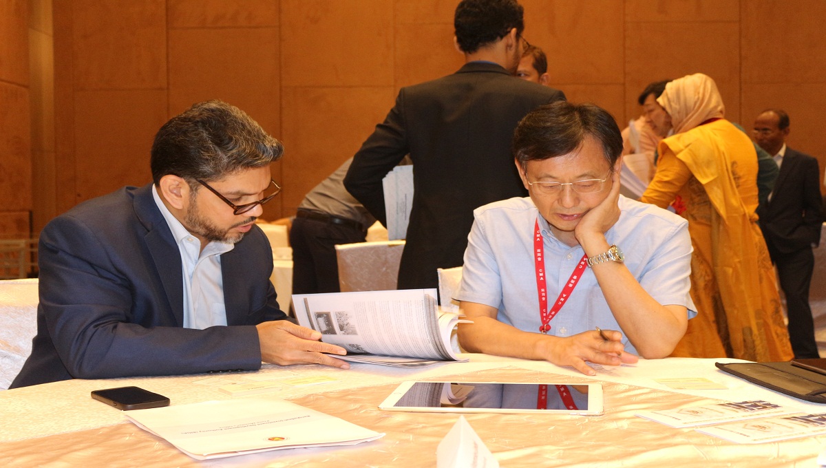 Chinese businesses from Hong Kong looking to invest