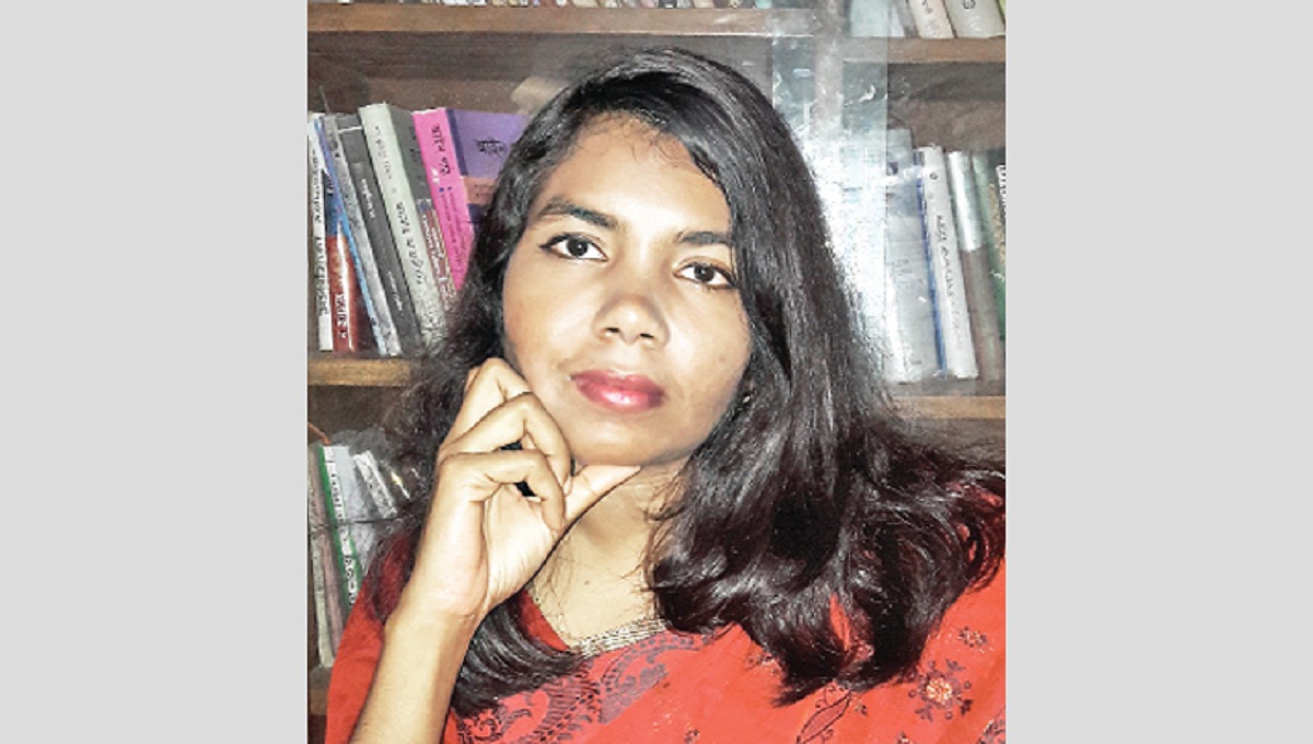 IU gets female assistant proctor