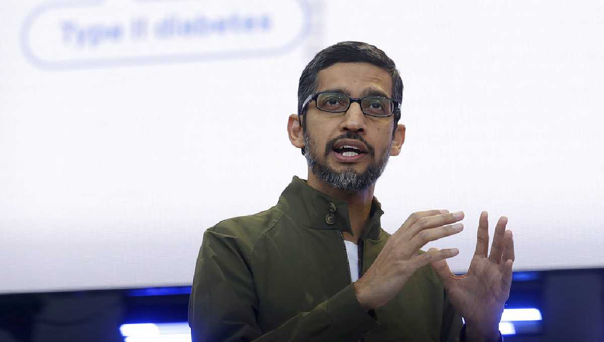 Google CEO goes to Washington, will return to meet Trump