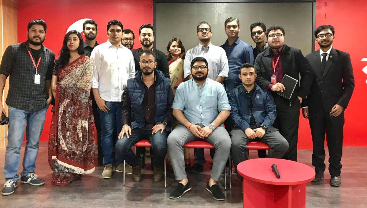 Robi- Roar Bangla ‘lekhok adda’ held in city