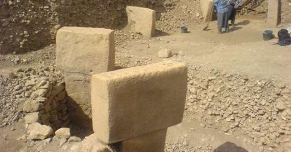 265-yr-old stone tablet found in north China