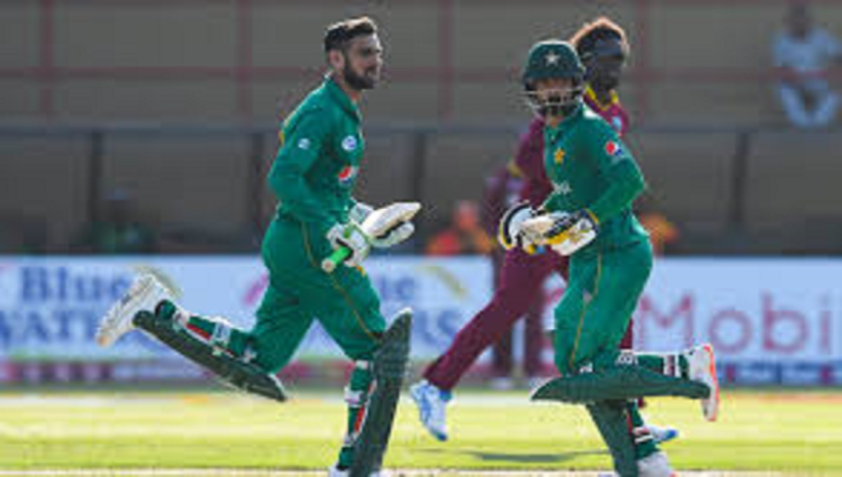 PCB awards central contracts to 19, Malik, Hafeez miss out