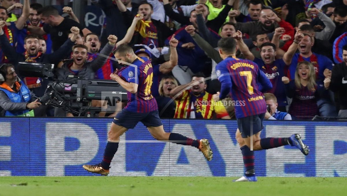Barca outclasses Inter in 2-0 win without injured Messi