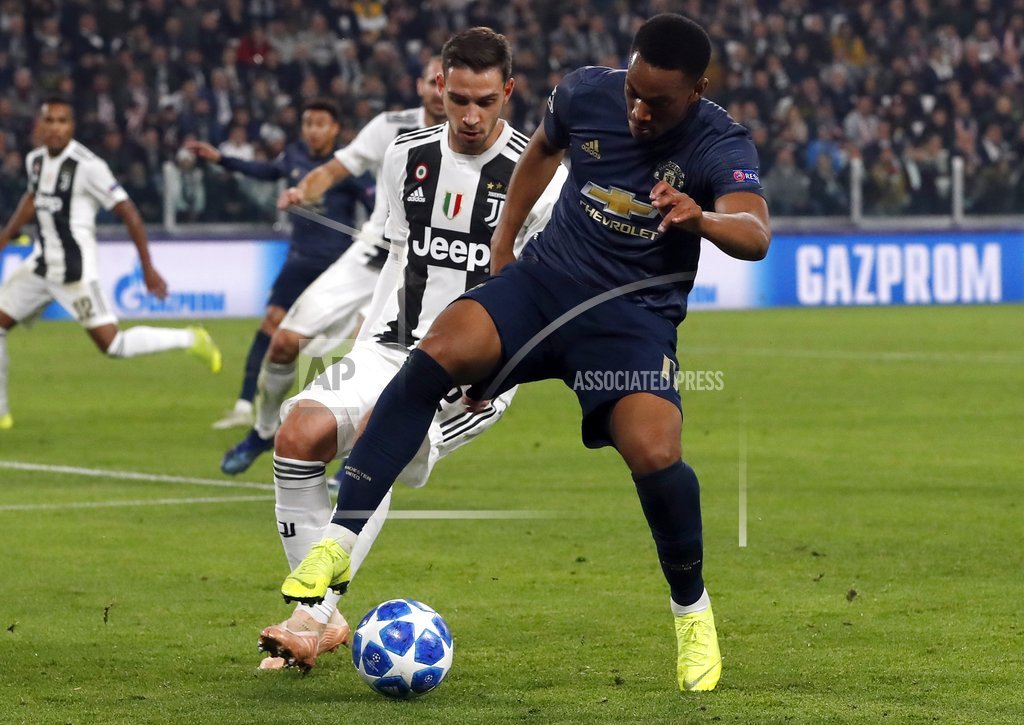 Anthony Martial back in France's national team squad