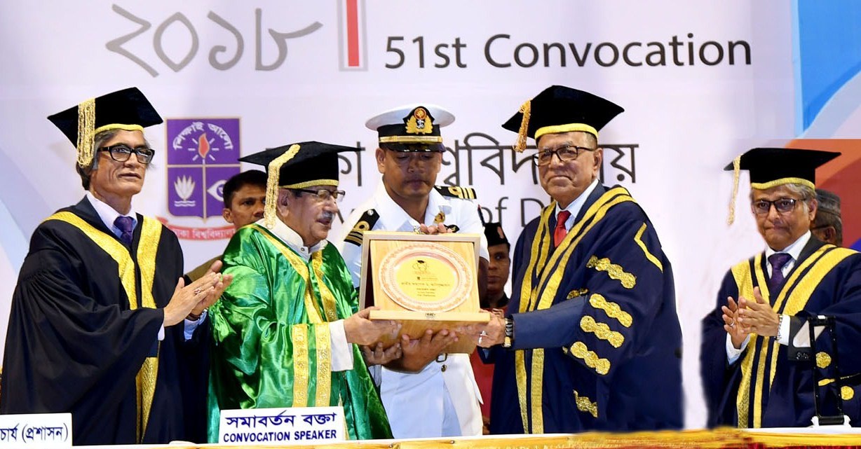 Why one needs to be politician overnight, wonders President  