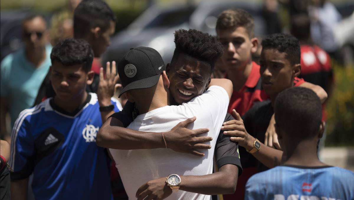 Questions, criticism of Brazil soccer club where 10 killed