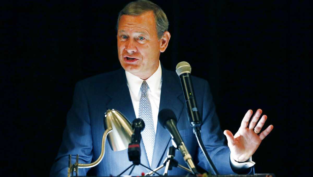 Trump, Roberts clash over judiciary independence