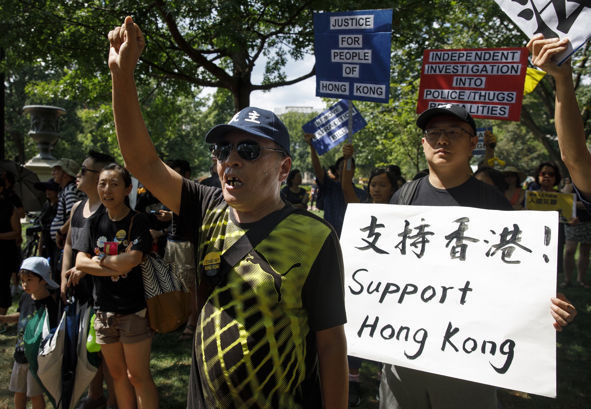 Twitter shuts Chinese accounts targeting Hong Kong protests