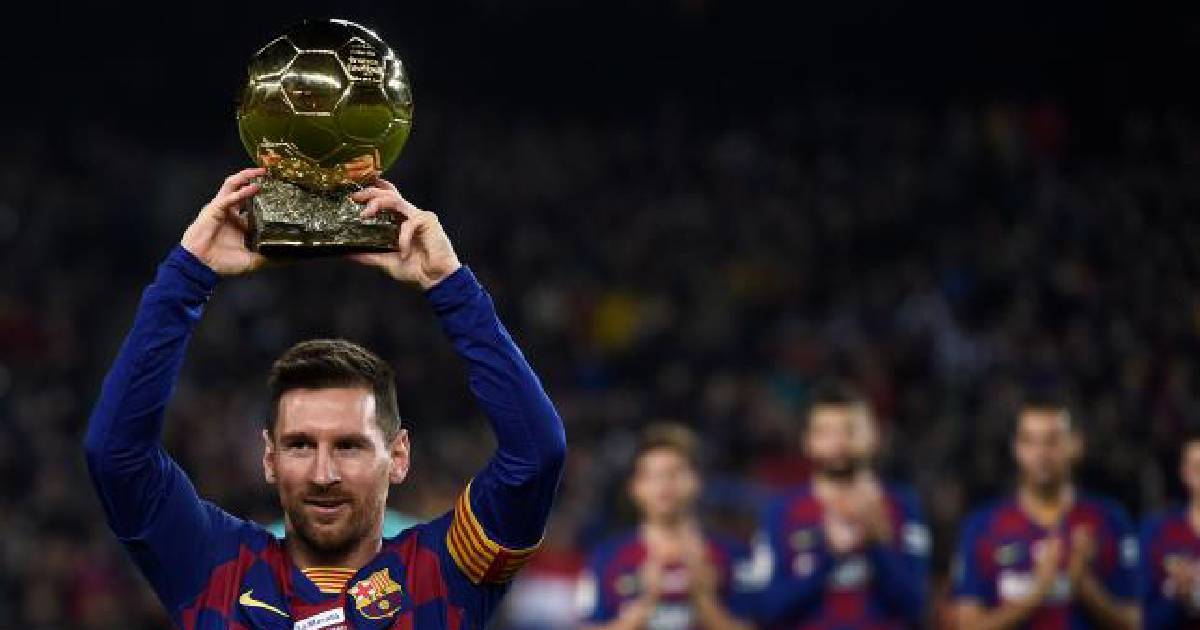 Messi celebrates Balon d'or with his 35th hat-trick as Barca beat Mallorca