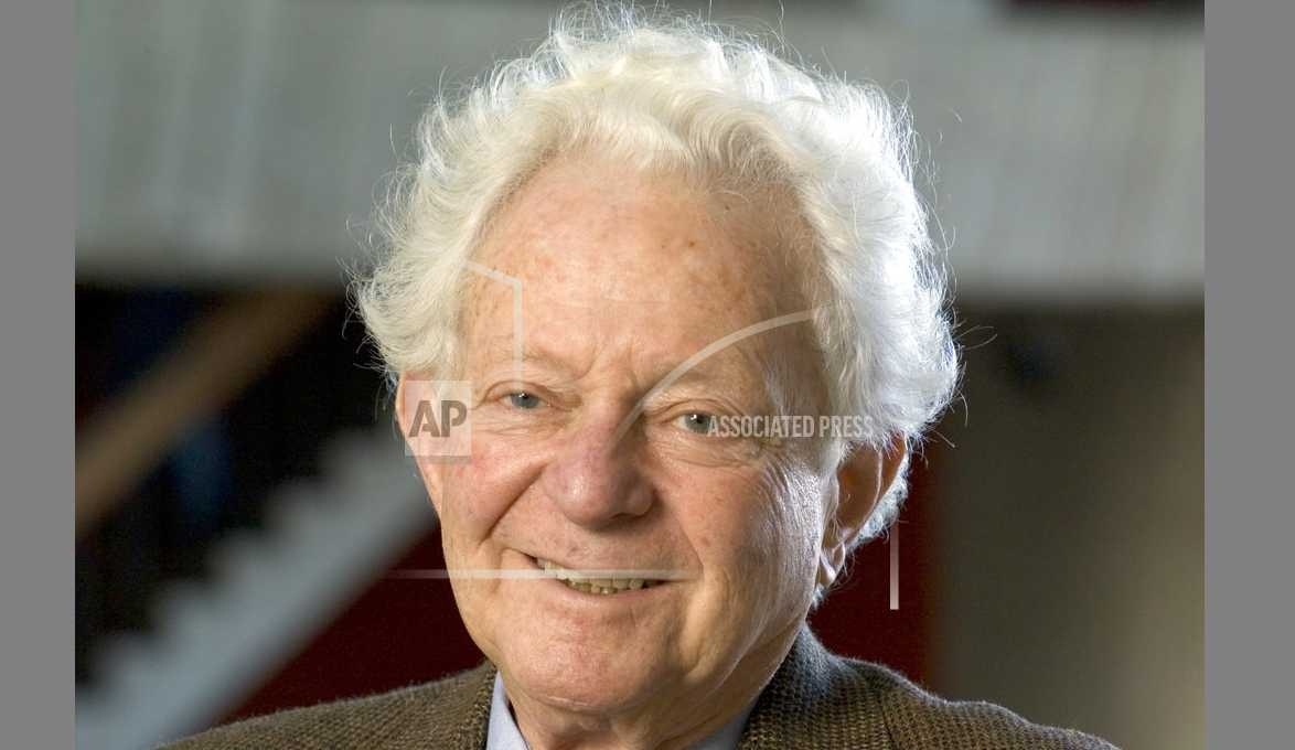 Nobel Prize-winning physicist Leon Lederman dies at 96