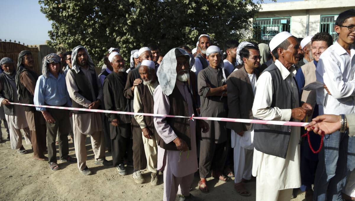 Afghan officials: Taliban attack kills at least 11 policemen