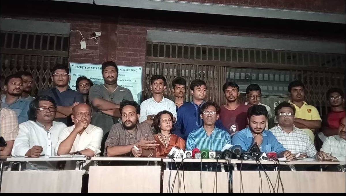 JU protesters demand VC’s resignation within Oct 1