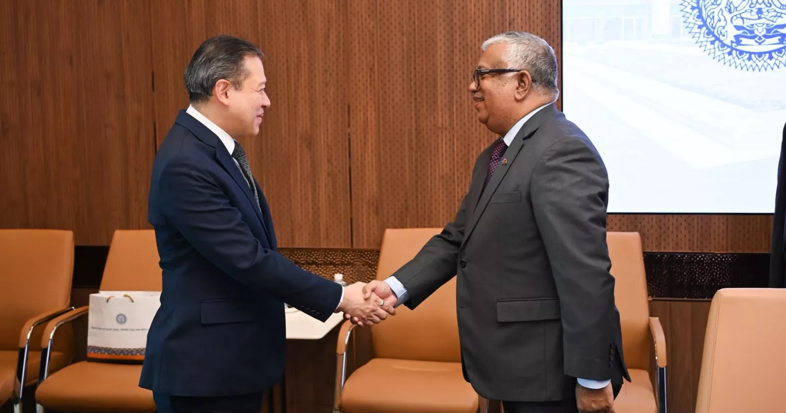 Dhaka wants Thailand to buy more of its pharma, jute products to reduce trade deficit