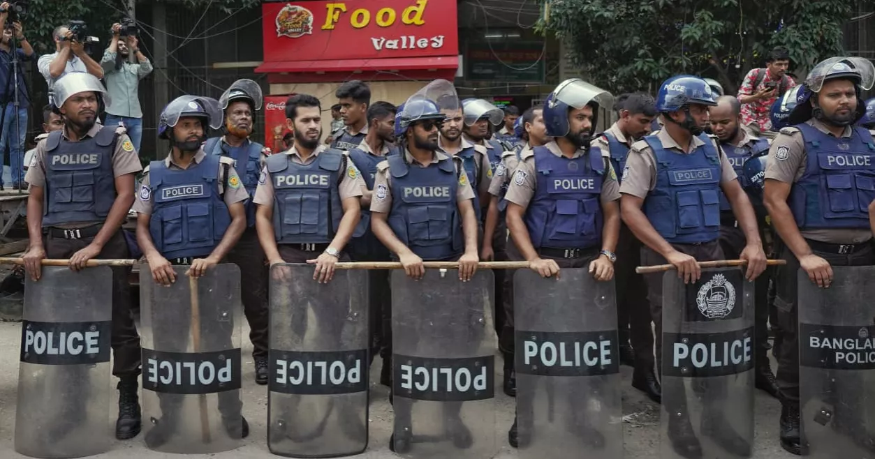 Job question leak: Jubo Shakti stages protest, demands state minister’s resignation