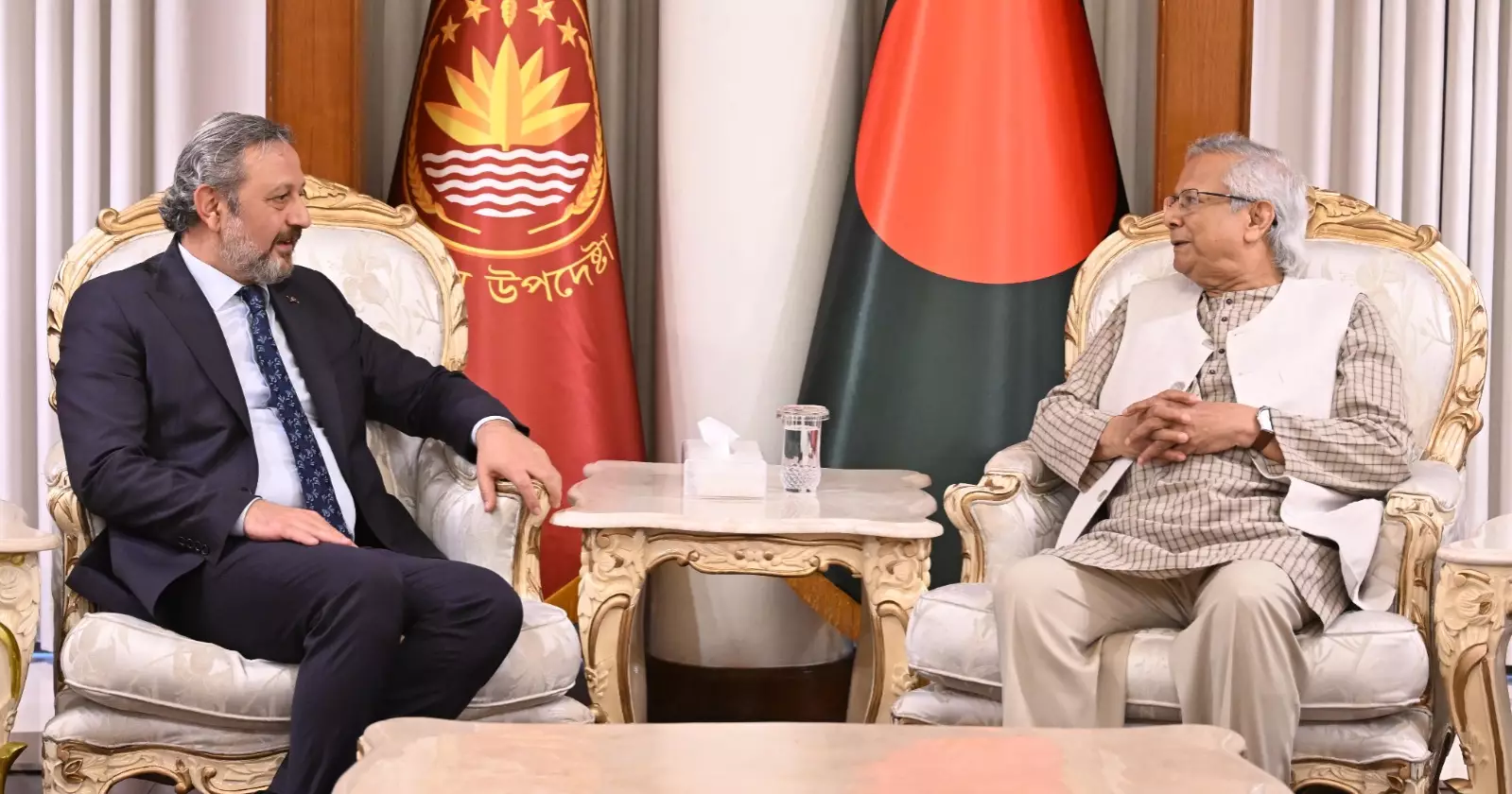 Turkish parliamentary delegation calls on Chief Adviser at Jamuna