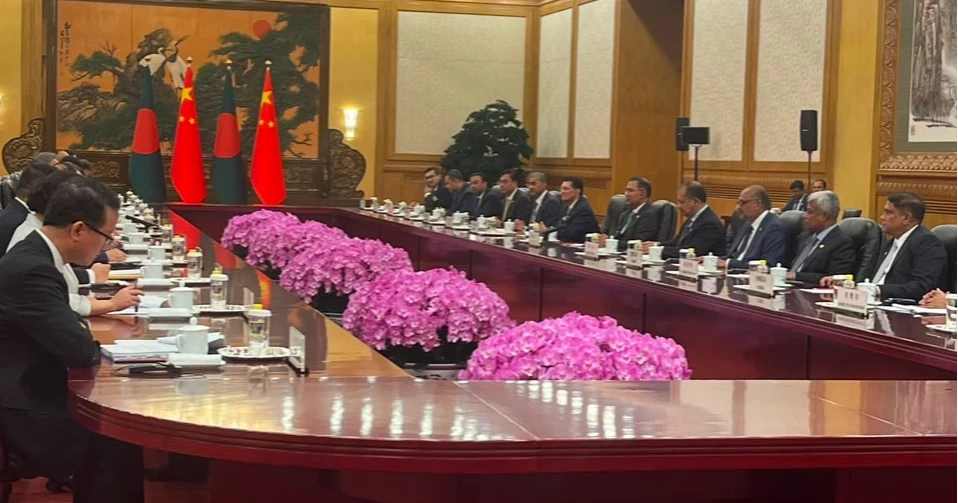 PM Tarique, Chinese Premier Li Qiang sit for bilateral talks in Beijing